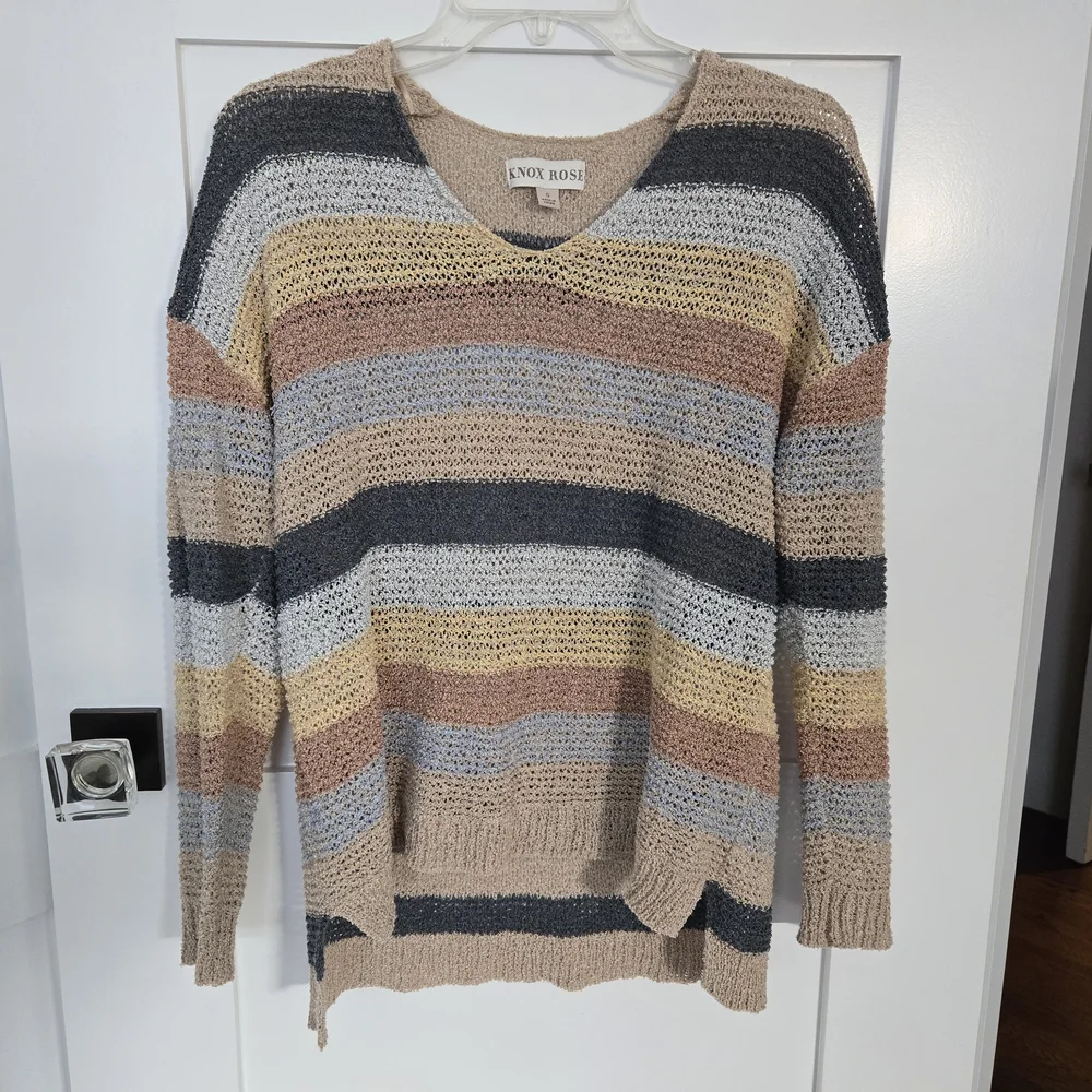 Knox Rose Multicolor V-neck Knit Striped Sweater Size Small